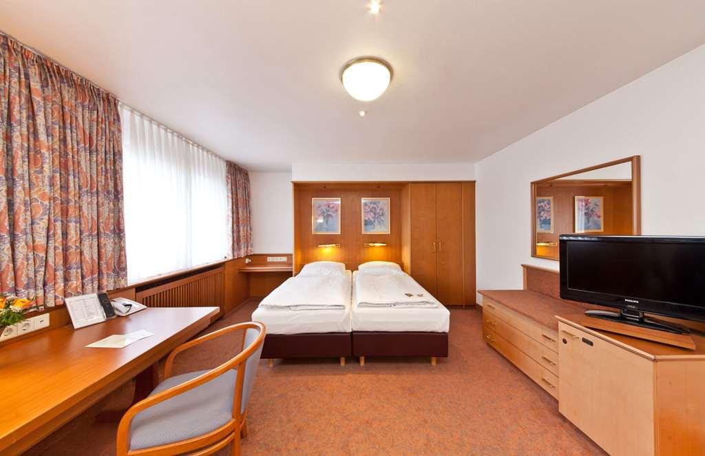 Hotel Boulevard Estugarda Quarto foto