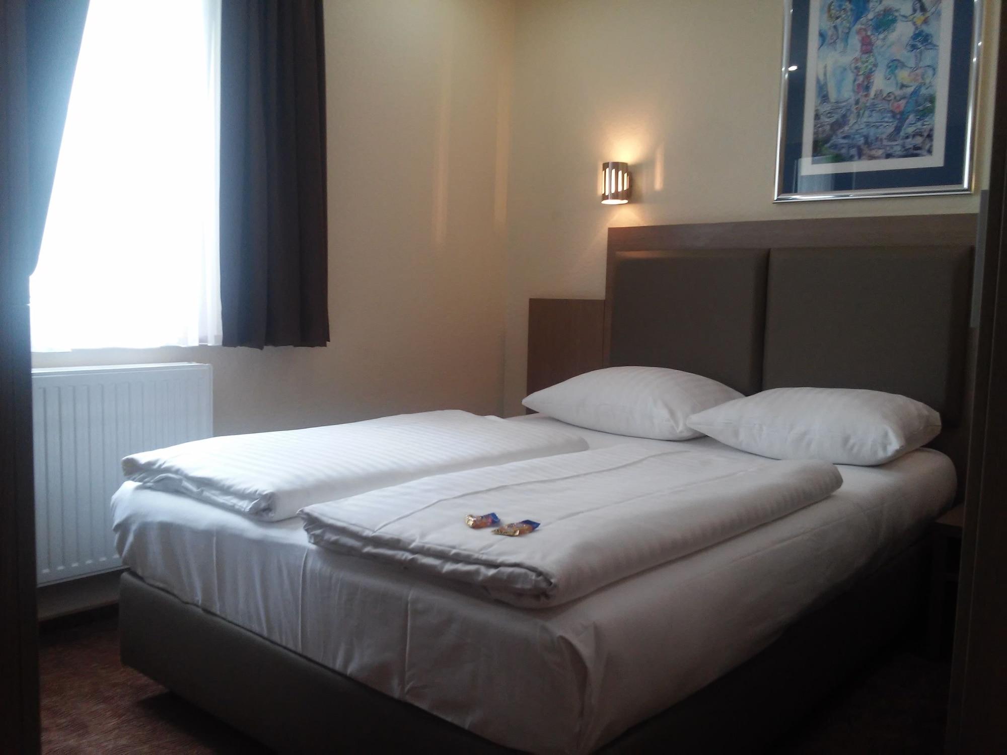 Hotel Boulevard Estugarda Exterior foto
