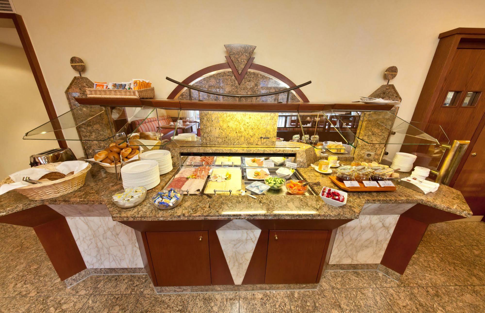 Hotel Boulevard Estugarda Exterior foto
