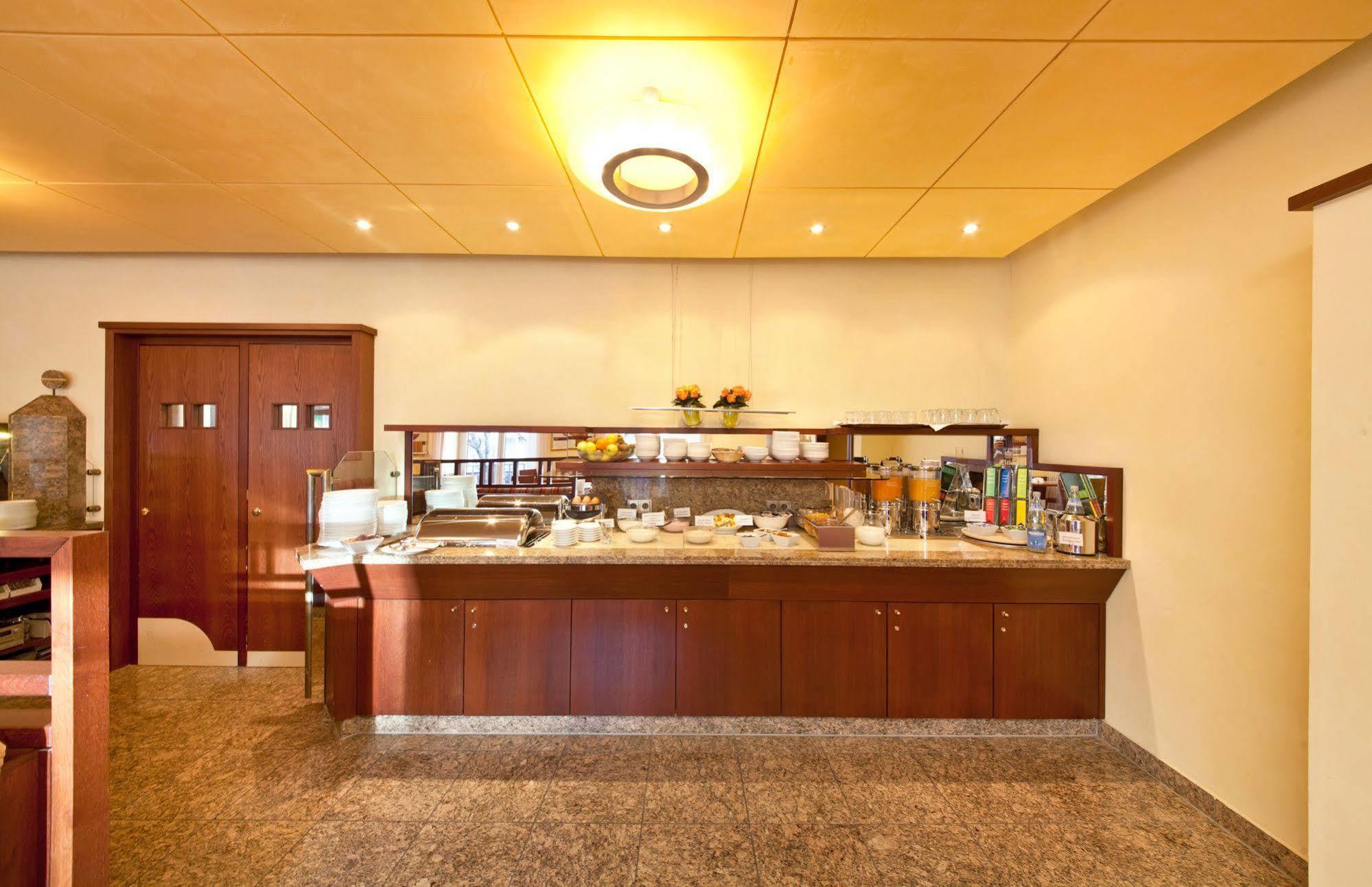 Hotel Boulevard Estugarda Exterior foto