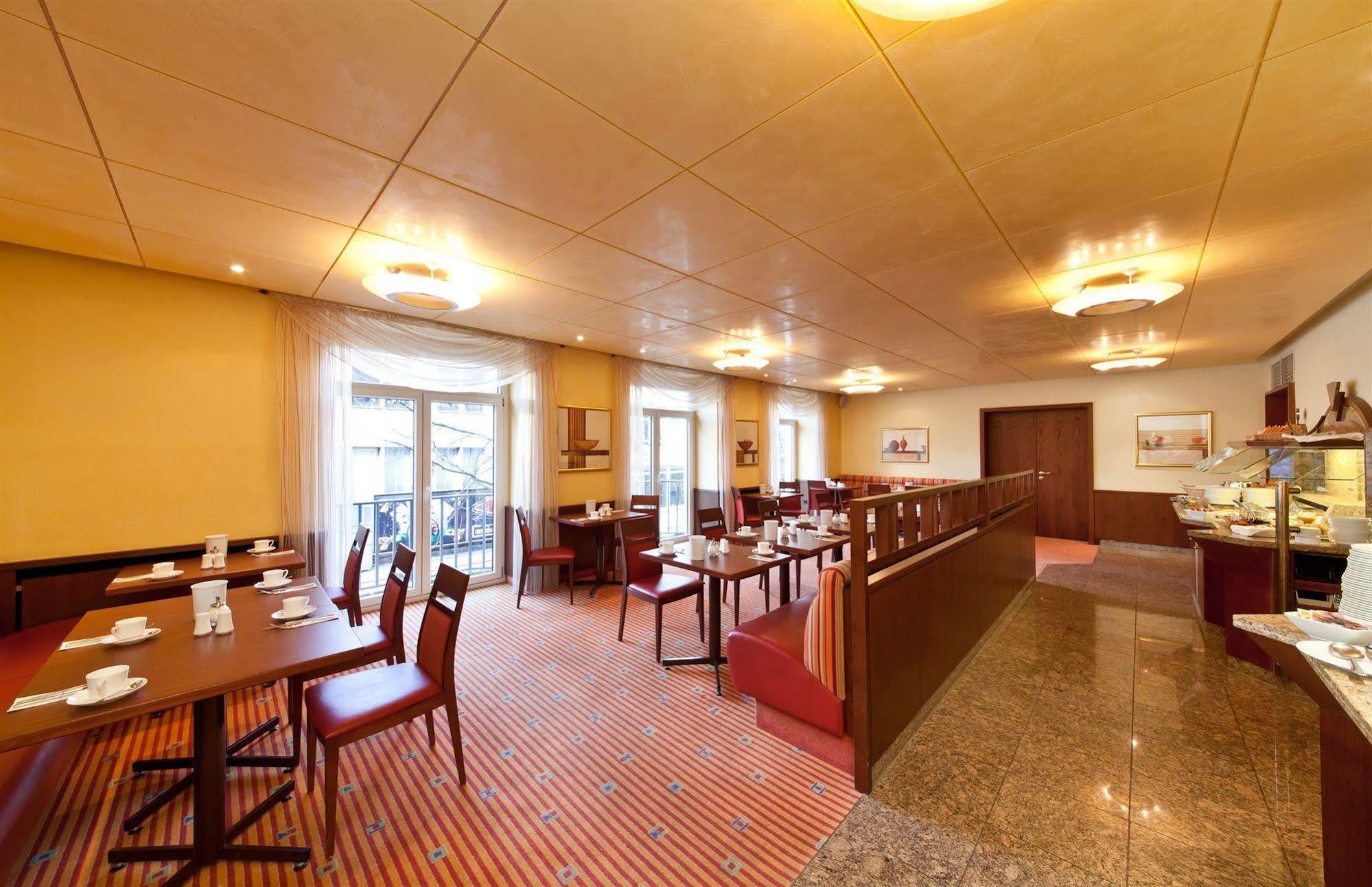 Hotel Boulevard Estugarda Exterior foto
